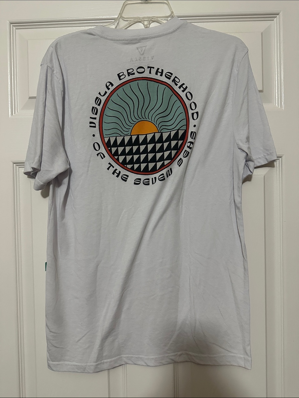 VISSLA White Crewneck Tee - Picture 3 of 3